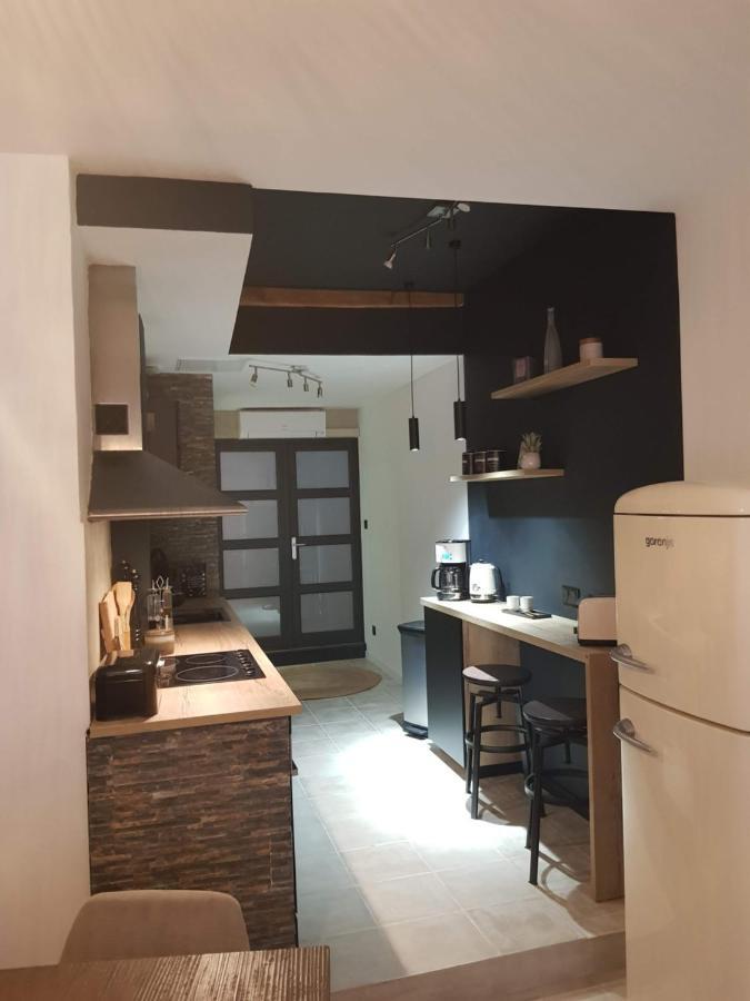 Le J&J Appartement Spacieux Climatise En Centre Ville Σετ Εξωτερικό φωτογραφία