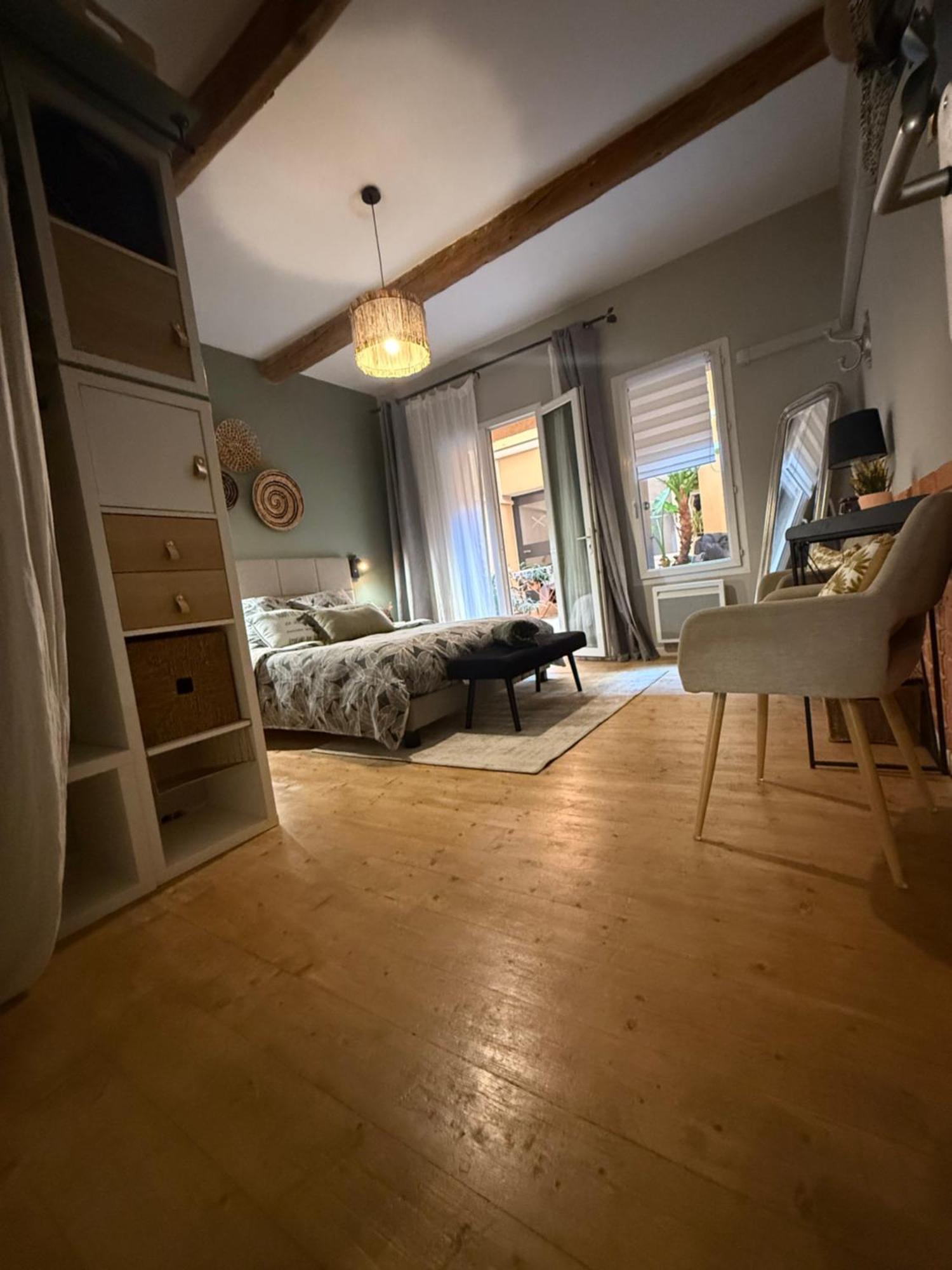 Le J&J Appartement Spacieux Climatise En Centre Ville Σετ Εξωτερικό φωτογραφία